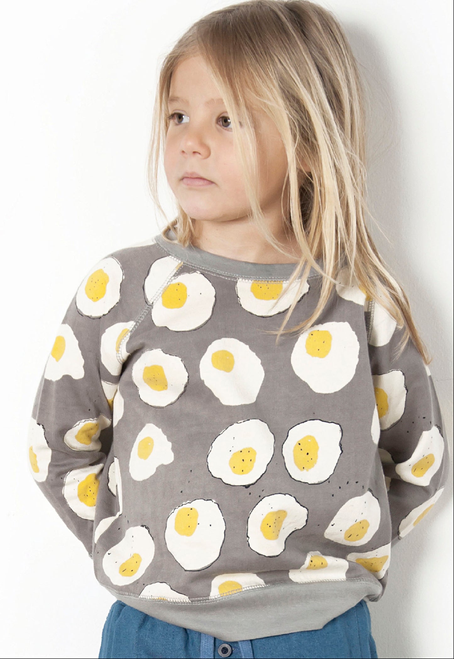 SWEATSHIRT EGGS!