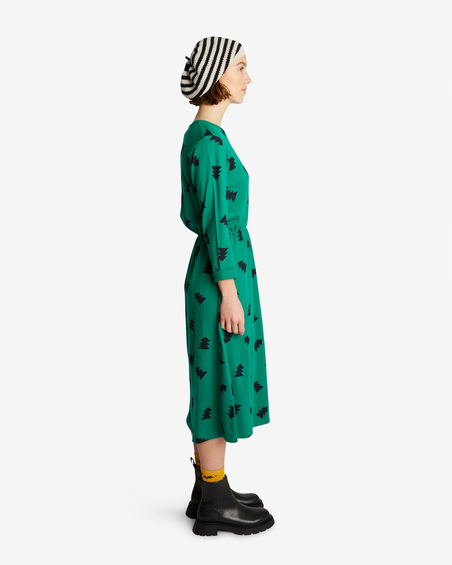 WOMAN DRESS CHRISTMAS TREES